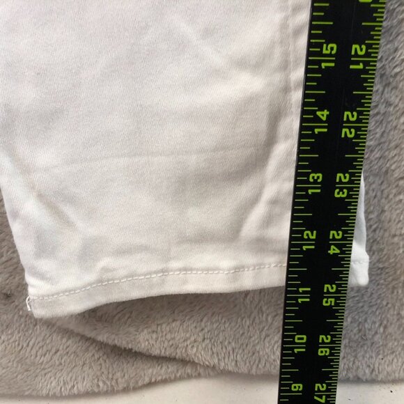 NWT Wallflower Women Jeans Size 15 White Denim Luscious Curvy Fit Stretch Casual - Picture 6 of 16